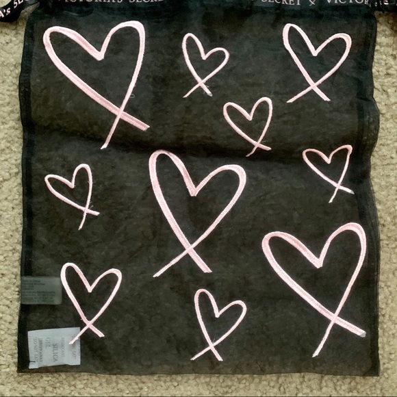 NWT Victoria's Secret Pink Embroidered Hearts Black Mesh Lingerie Drawstring Bag - Picture 6 of 8